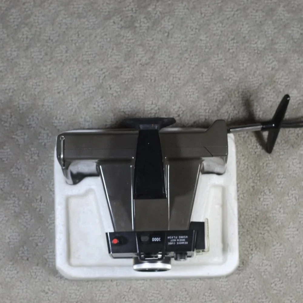 Vintage 1970's Polaroid Colorpack II Land Camera